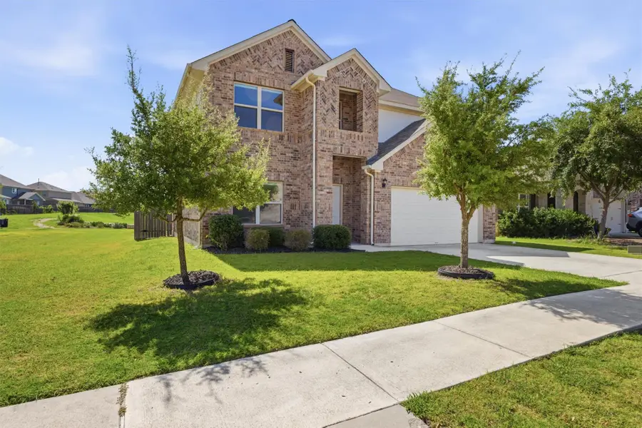 716 S San Marcos St, Manor, TX 78589 - #2