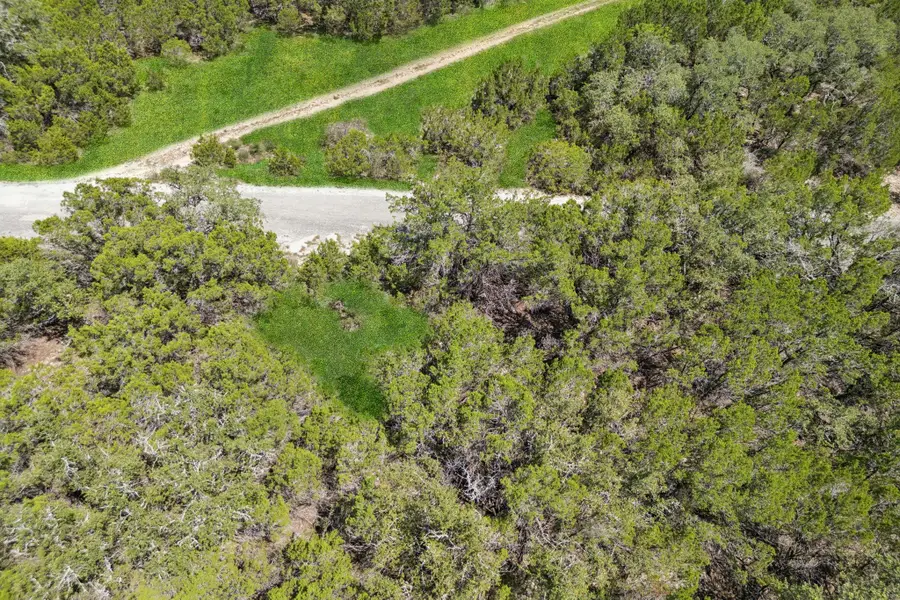 8400 Cedar Glen Cv, Lago Vista, TX 78645 - #2