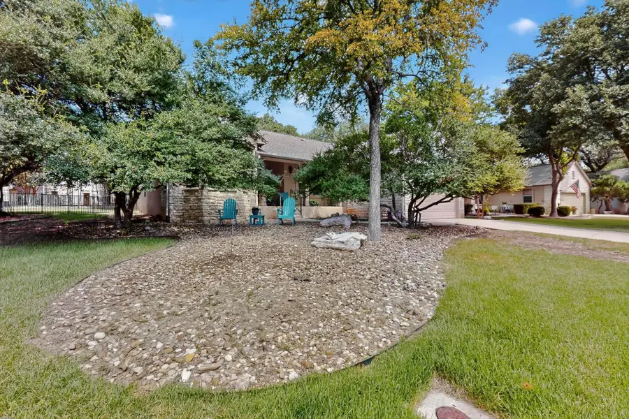 100 Egret Cv, Georgetown, TX 78633 - Image #2