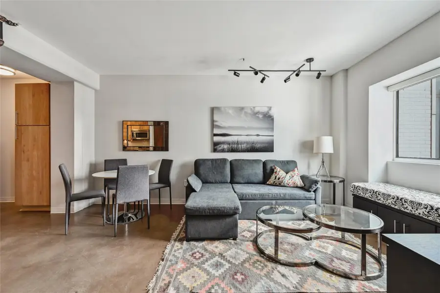 800 Brazos St #1111, Austin, TX 78701 - #2
