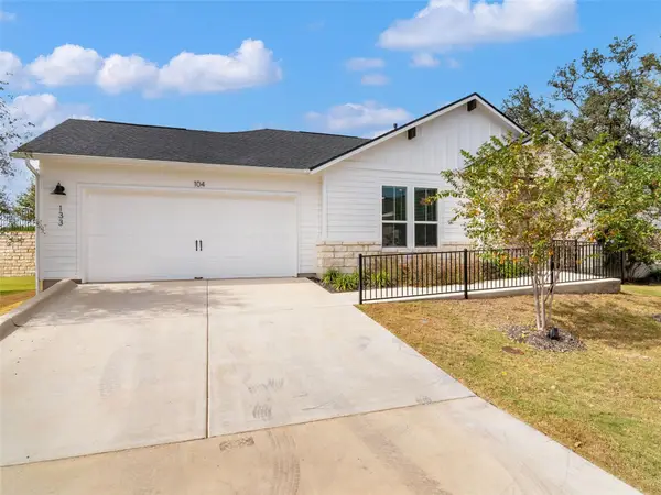 133 Surfside St #104, San Marcos, TX 78666