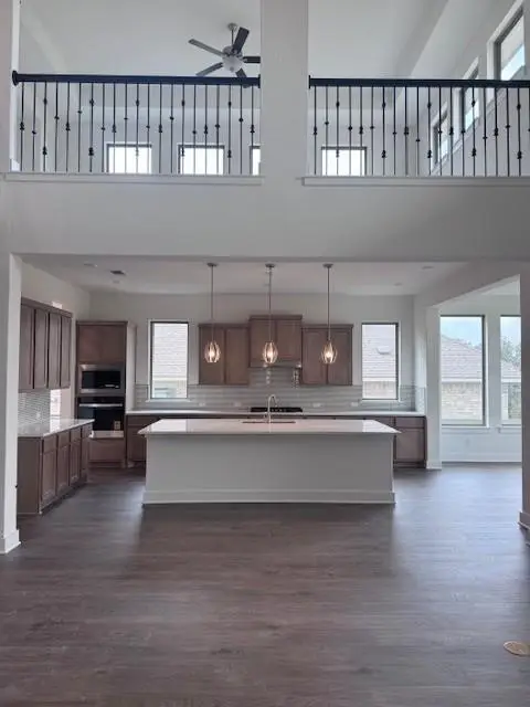 1802 Crimson Sunset Dr, Georgetown, TX 78628 - Image #3