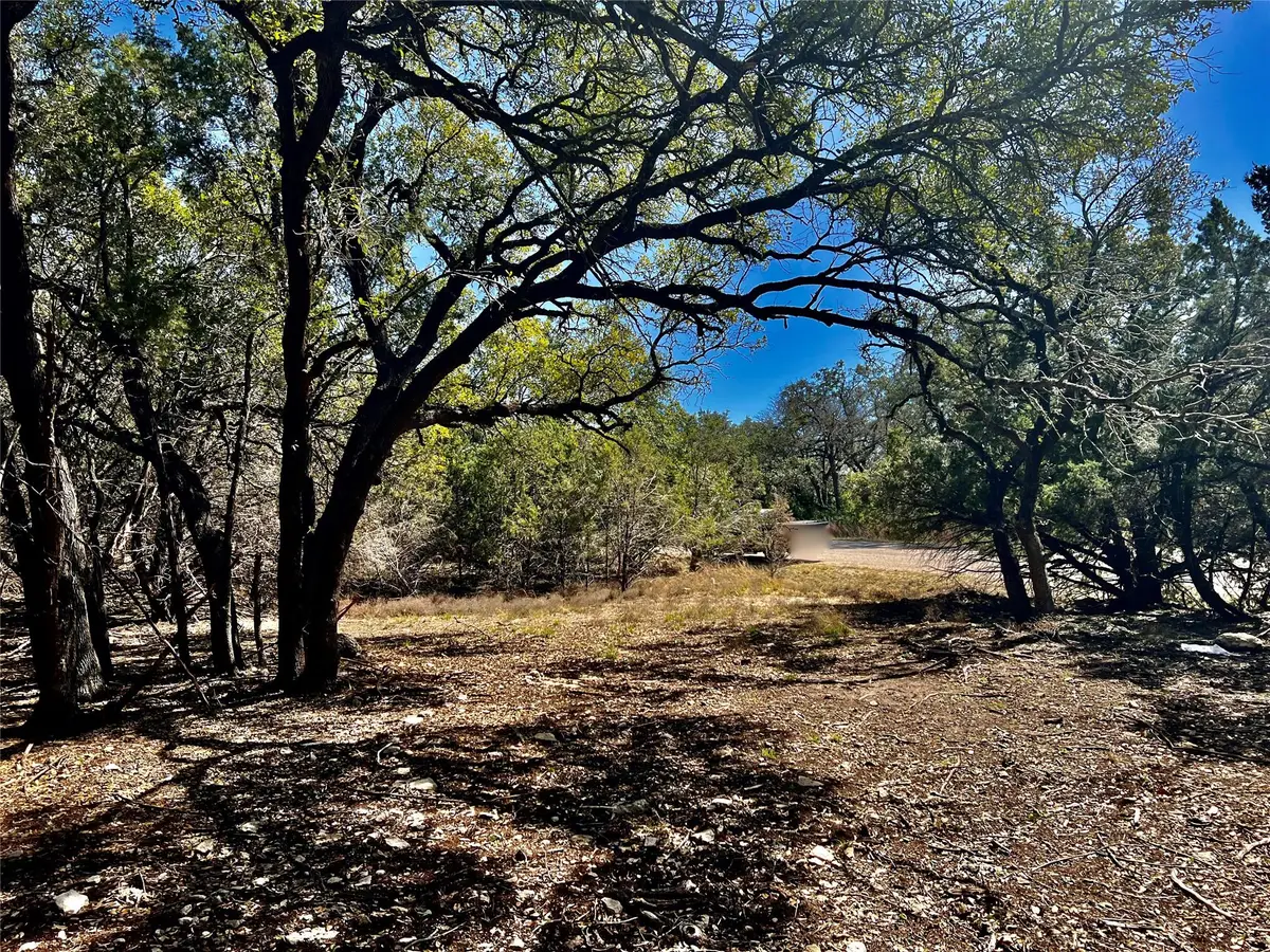 21300 Highland Lake Dr, Lago Vista, TX 78645 - Image #1