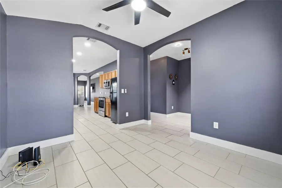 12800 Sky Harbor Dr, Del Valle, TX 78617 - #3