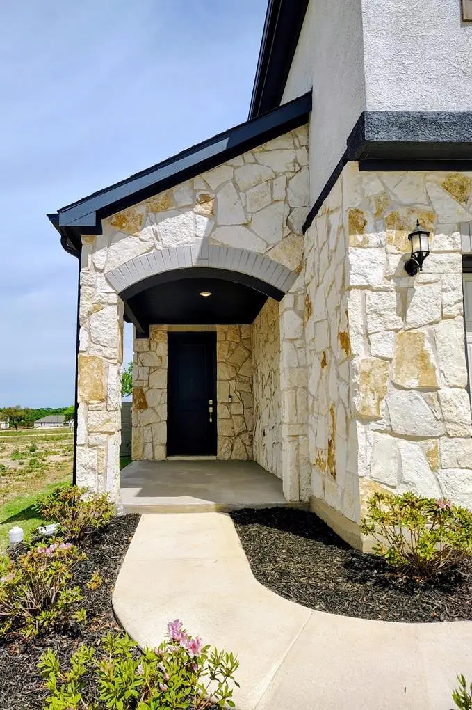 1816 Spring Mountain Cv, Georgetown, TX 78628 - #3