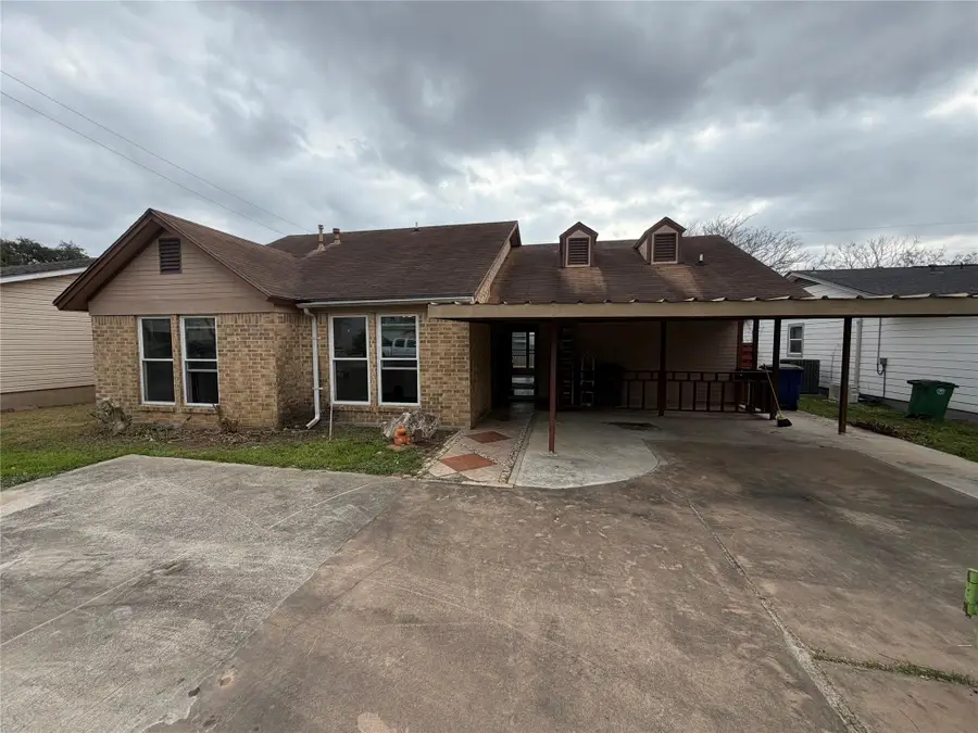 5609 Porsche Ln, Austin, TX 78749 - #3