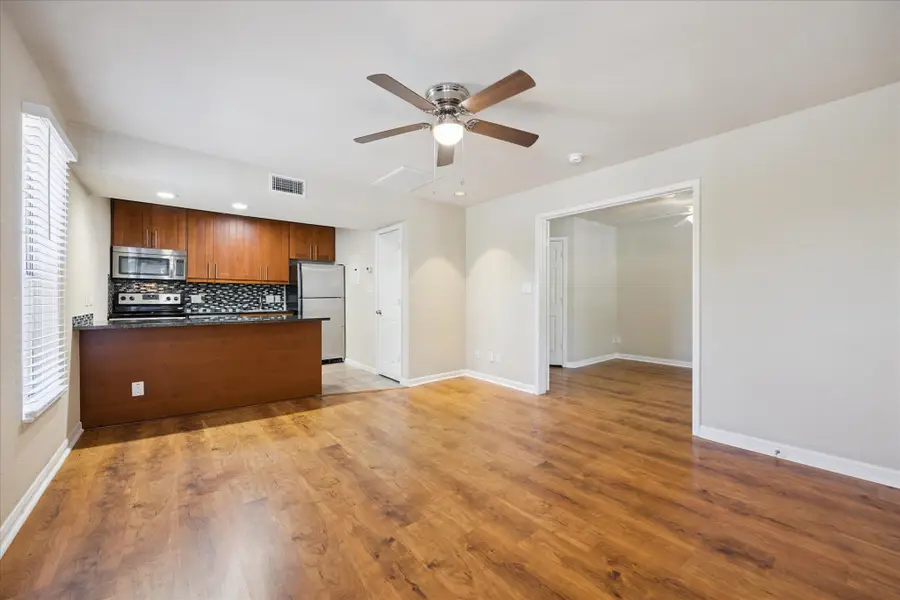 7685 Northcross Dr #1024, Austin, TX 78757 - Image #3