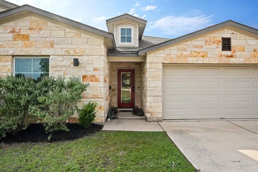 5302 Thunderbird St, Lago Vista, TX 78645 - #2