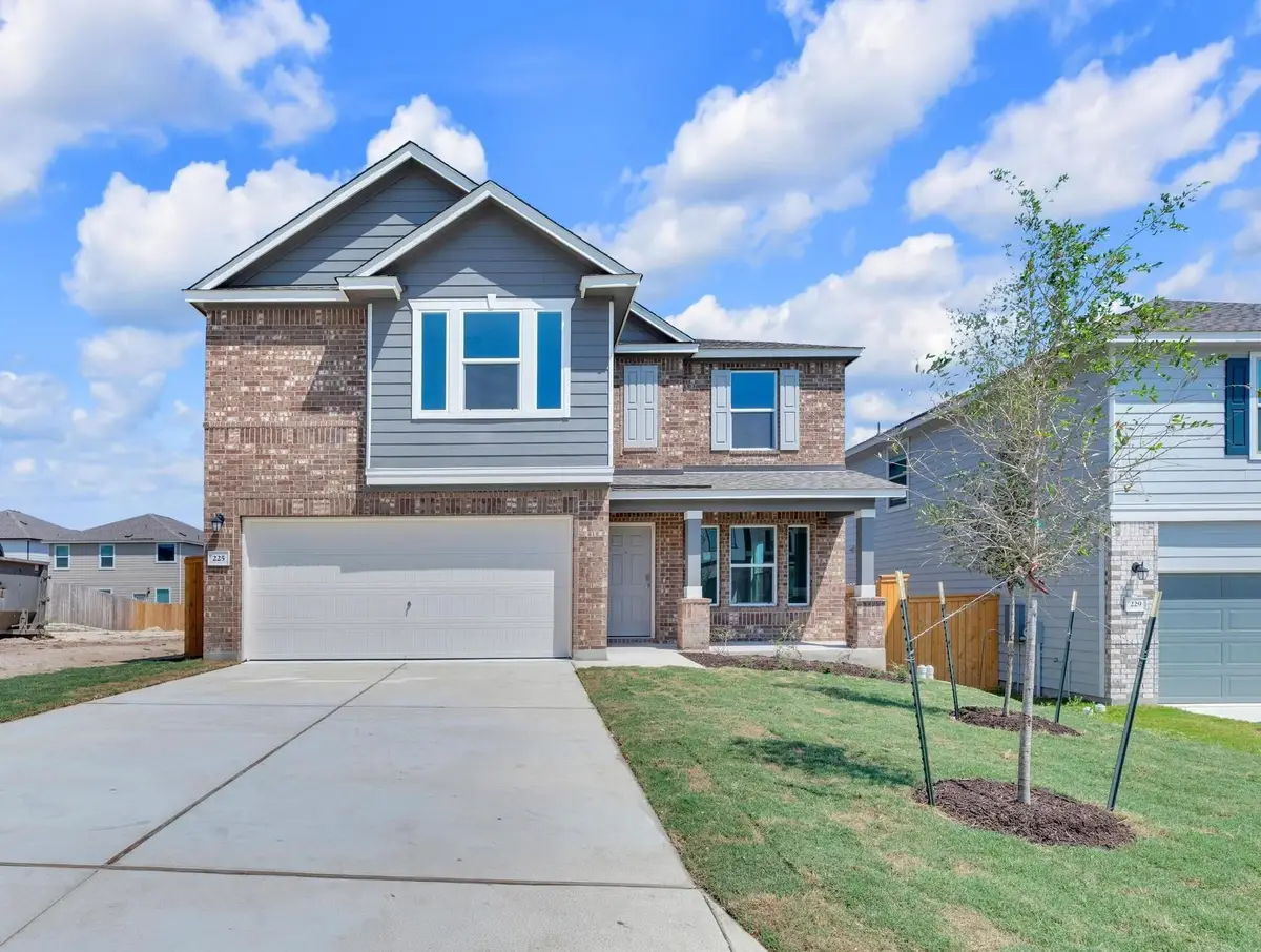 225 Robert Hightower Dr, Jarrell, TX 76537 - Image #1