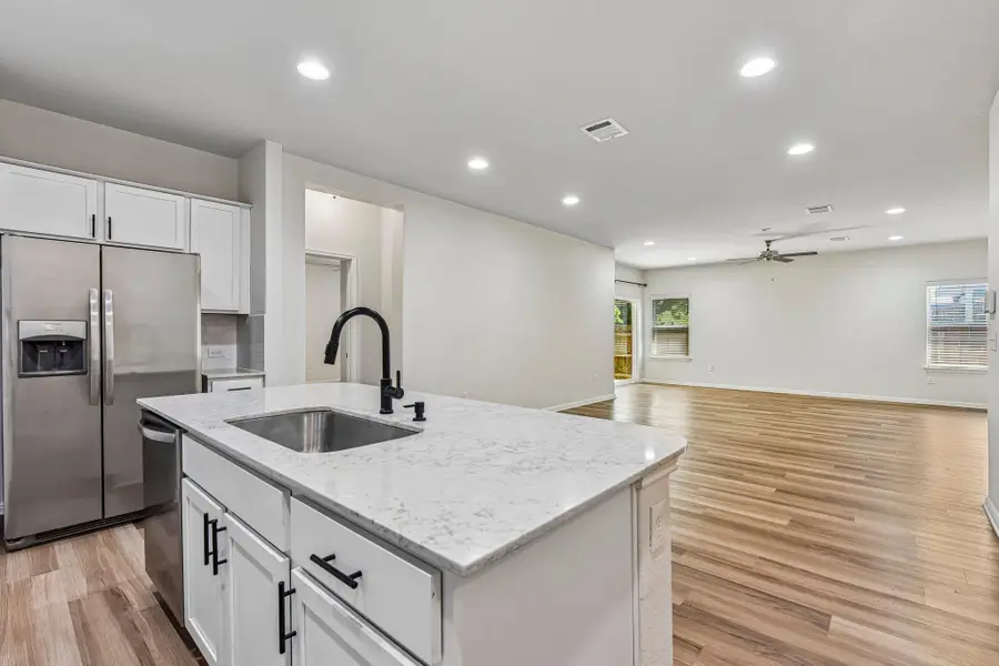 4413 Lobo Landing Ln, Georgetown, TX 78628 - #3