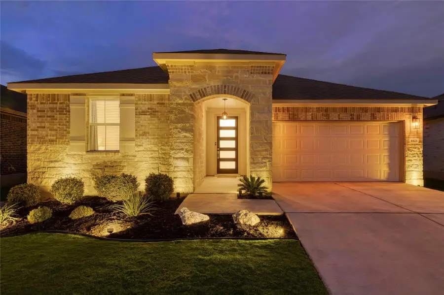 4429 Wilder Farm Ln, Georgetown, TX 78628 - #2