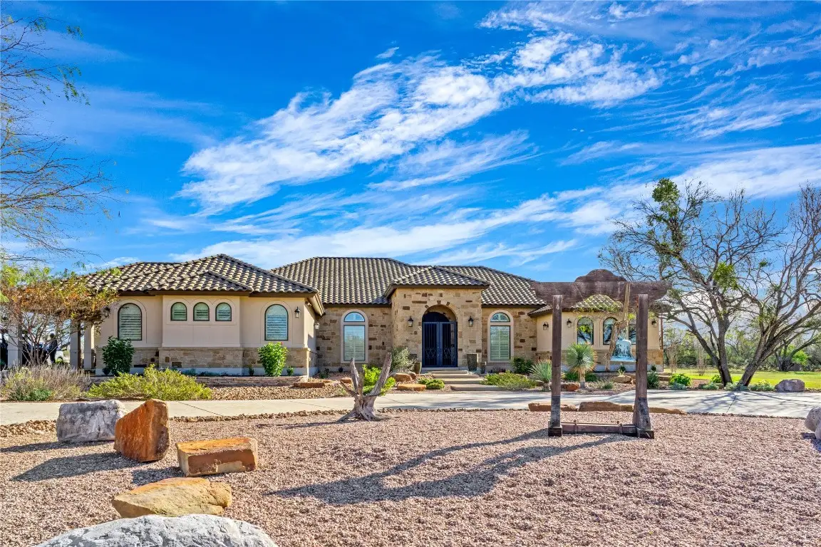 Address Withheld By Seller, Jourdanton, TX 78026 - Image #1