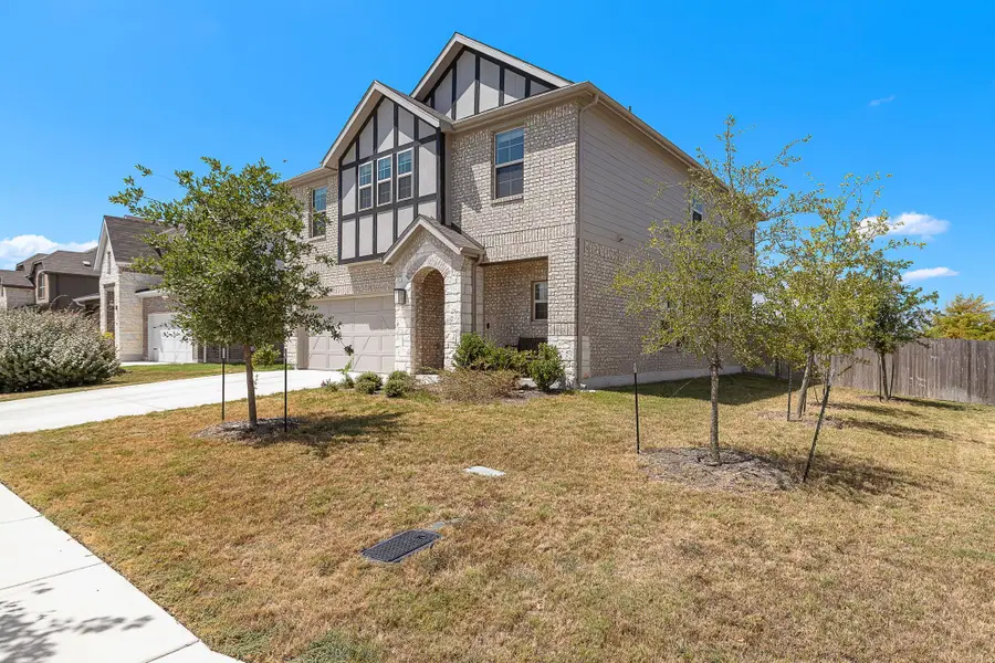 100 Windgate Dr, Hutto, TX 78634 - #2
