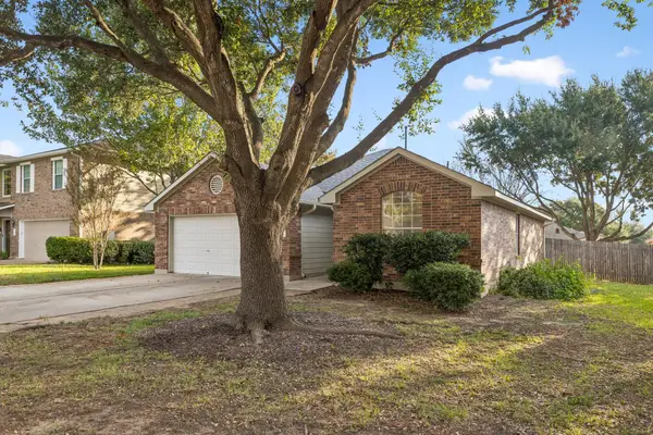 271 Bluestem St, Kyle, TX 78640