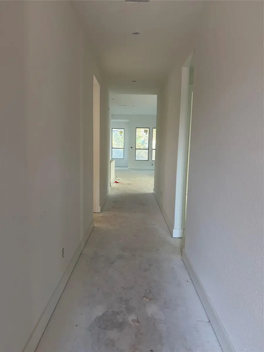 1012 Rollingwood Trl, Georgetown, TX 78633 - #2