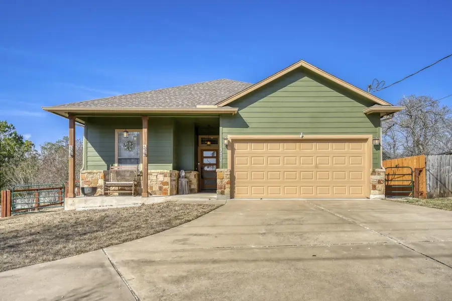 320 Kaanapali Ln, Bastrop, TX 78602 - Image #2