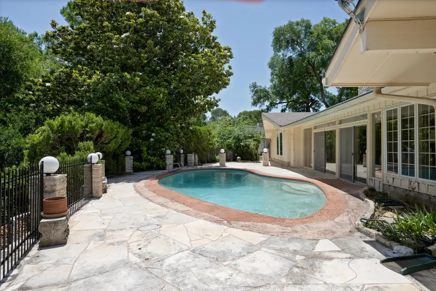 818 Sunfish St, Austin, TX 78734 - #2