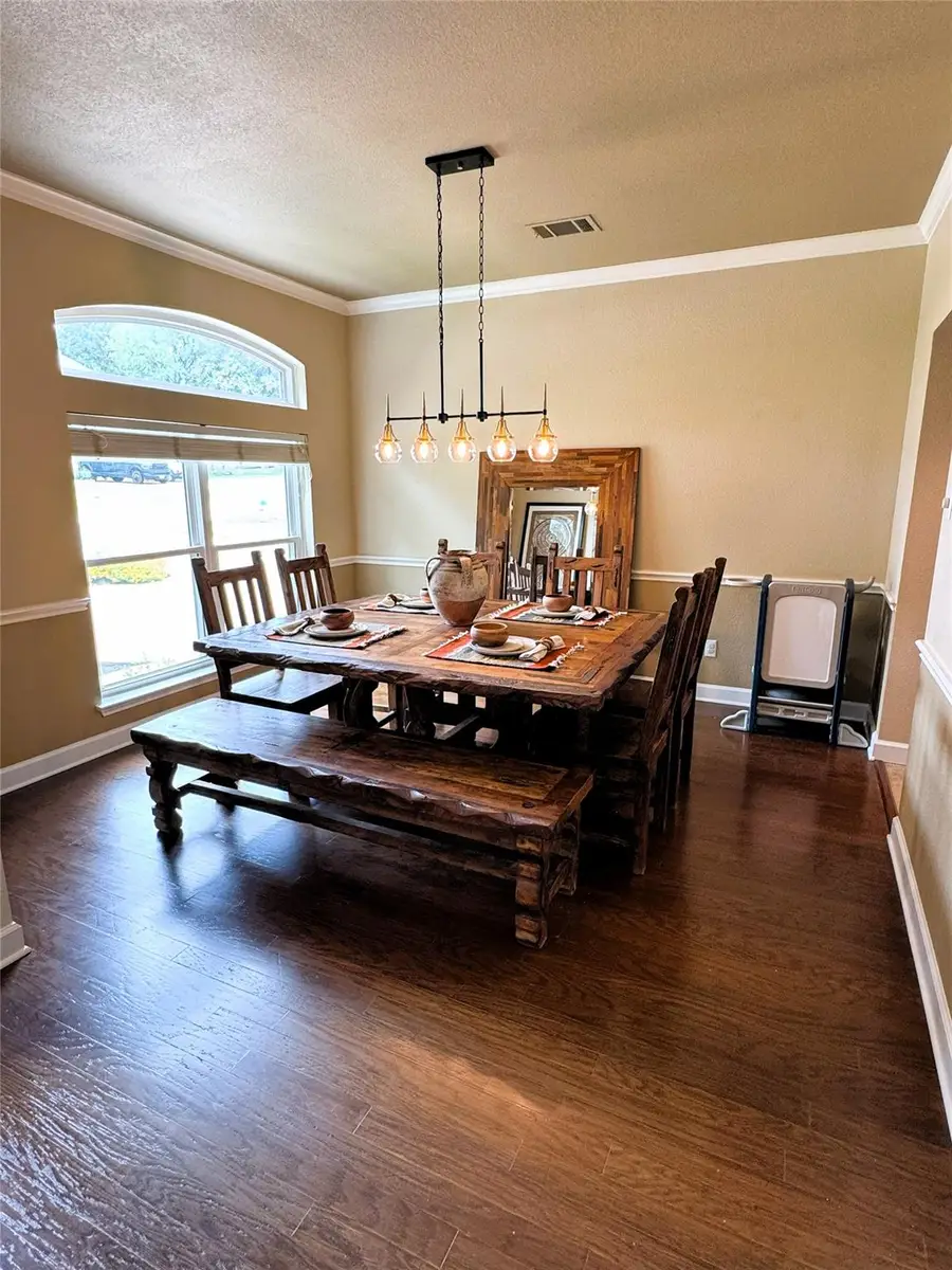 31108 La Quinta Dr, Georgetown, TX 78628 - Image #3