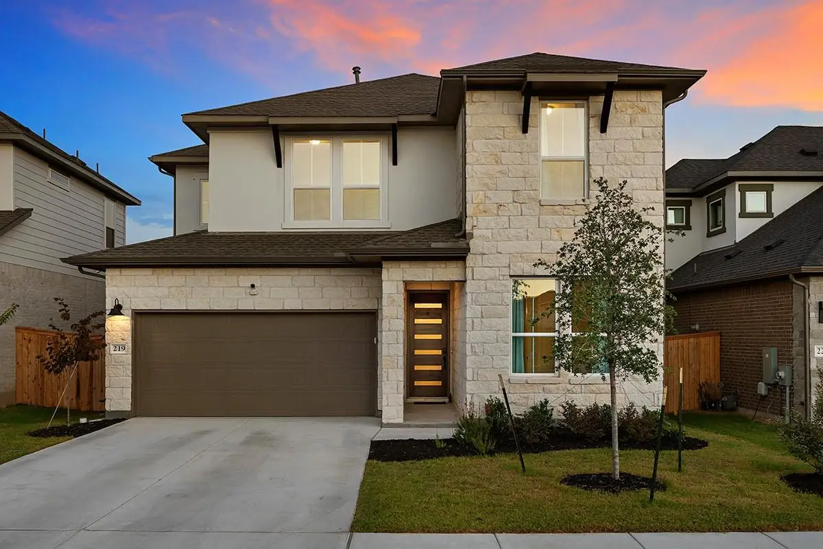 219 Craigends Yew Ln, Dripping Springs, TX 78620 - #1