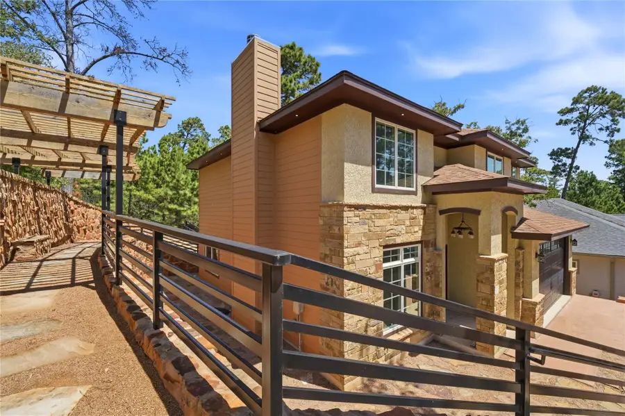 212 Makaha Dr, Bastrop, TX 78602 - #2