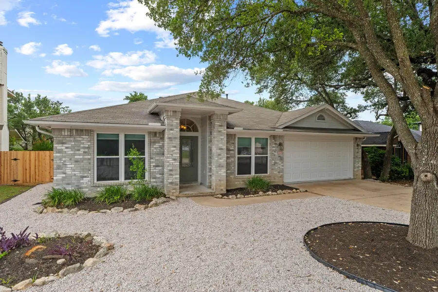 1402 Highland Dr, Cedar Park, TX 78613 - #2