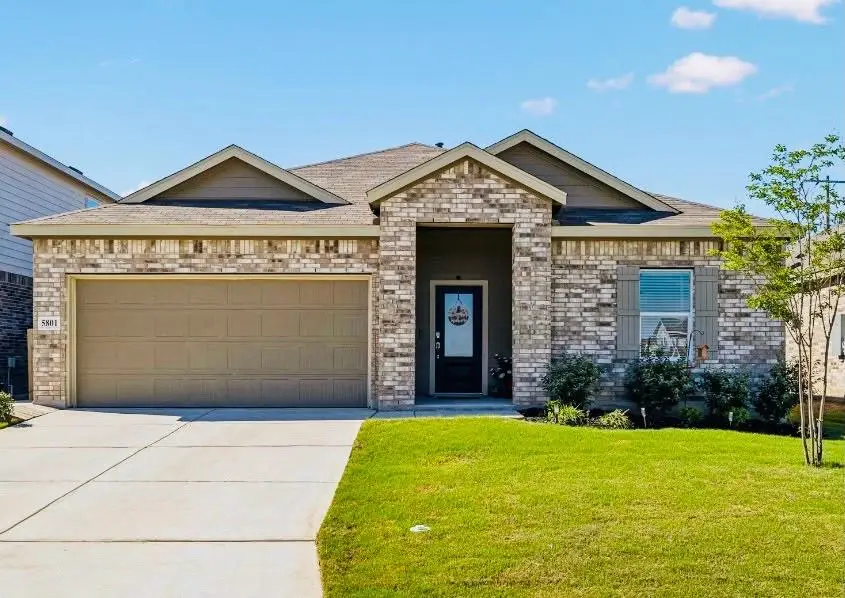 5801 Musquiz Rdg, Seguin, TX 78155 - #1