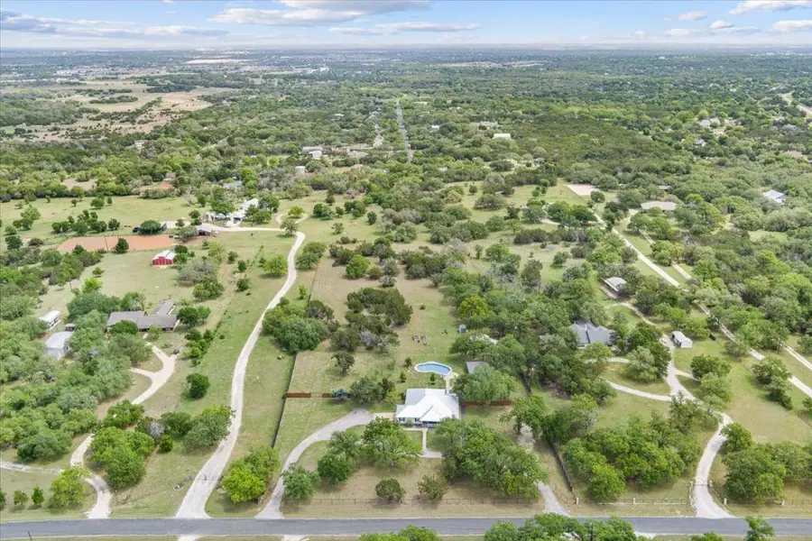 190 Young Ranch Rd, Georgetown, TX 78633 - #3