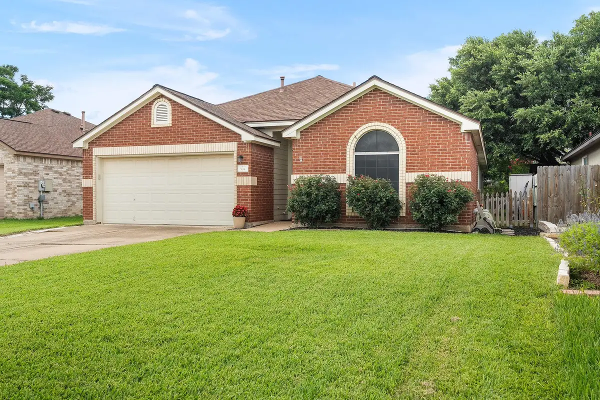 304 Adkins Cv, Georgetown, TX 78626 - #1