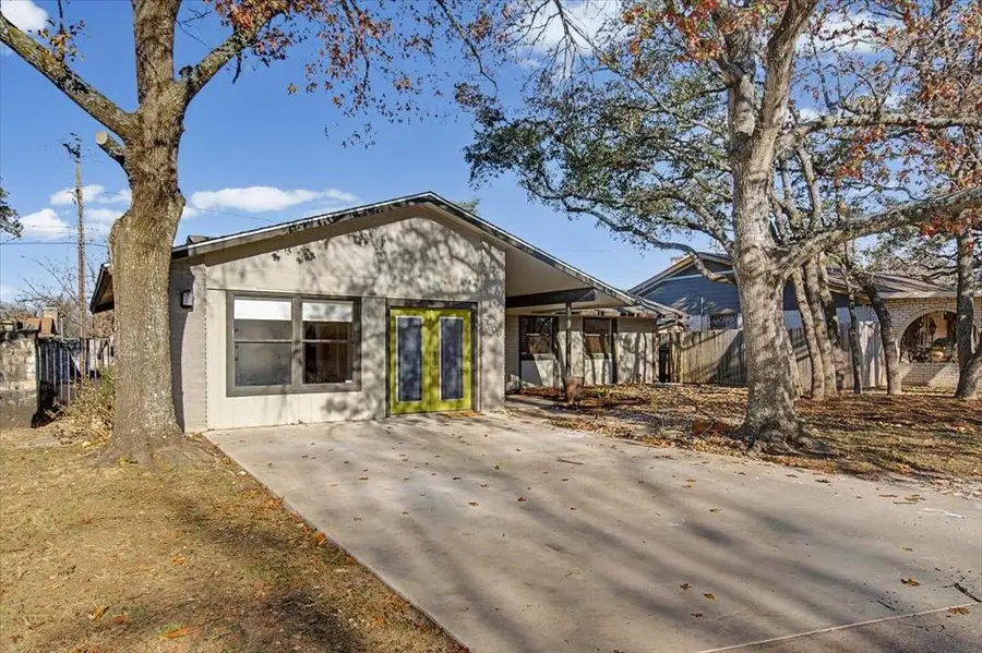 7000 Shadywood Dr, Austin, TX 78745 - Image #2