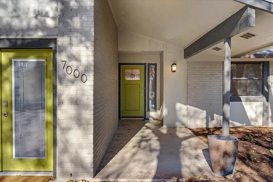 7000 Shadywood Dr, Austin, TX 78745 - Image #3