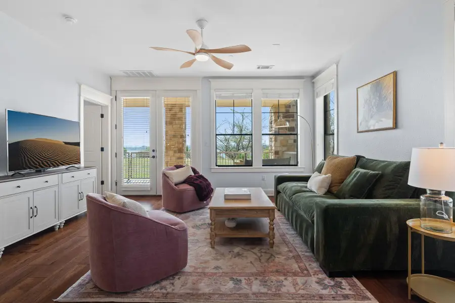 6608 Lantern View Dr #102, Jonestown, TX 78645 - #2