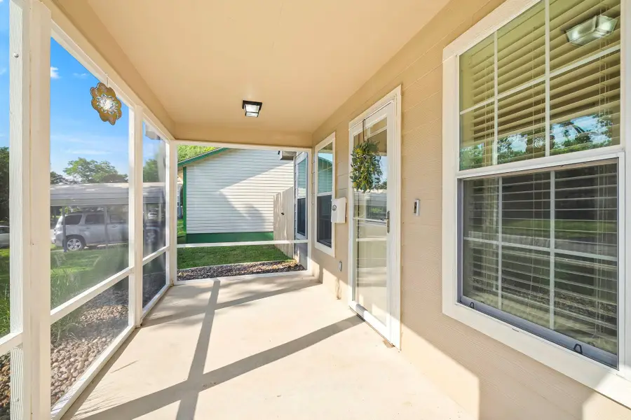 510 Neil St, Belton, TX 76513 - #3