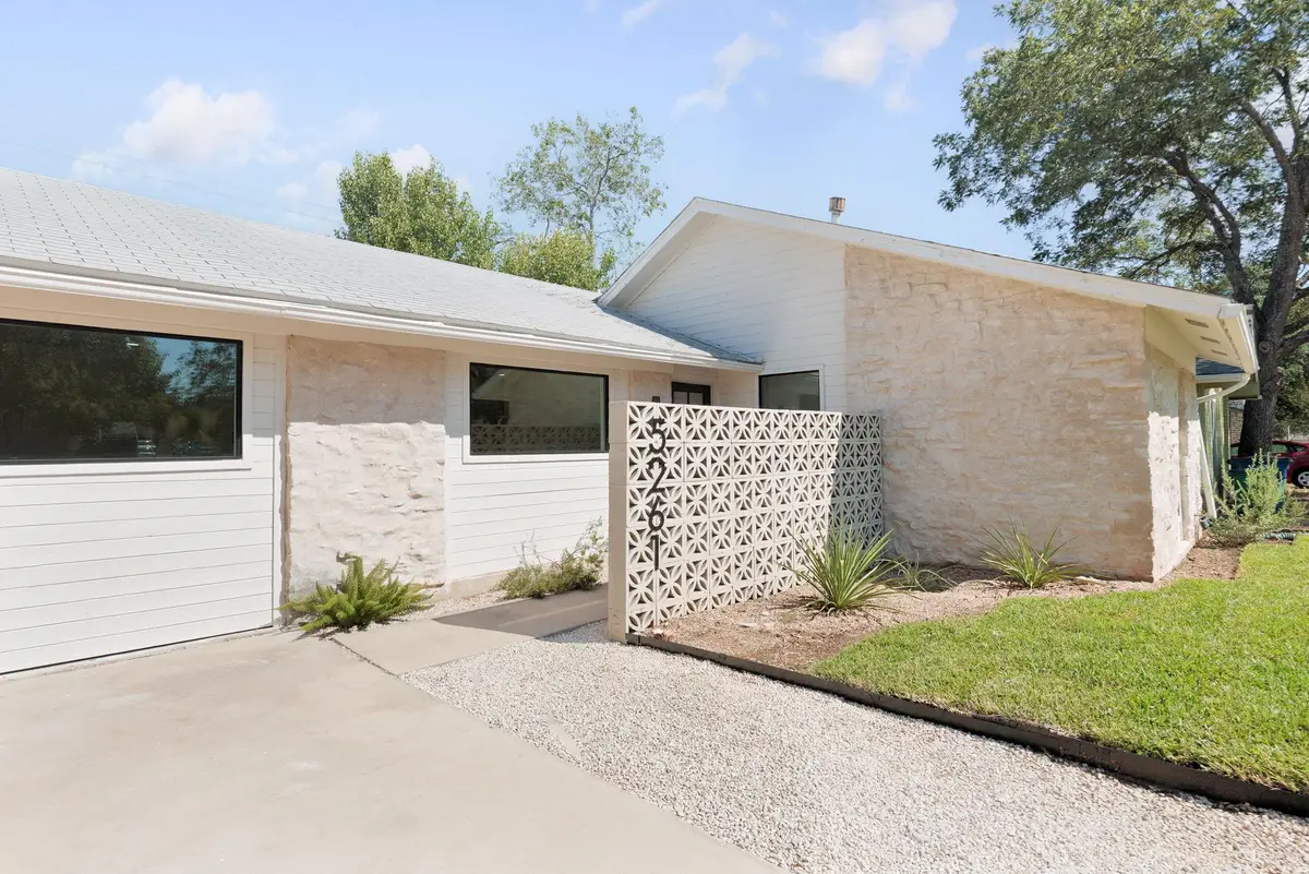5261 Meadow Creek Dr, Austin, TX 78745 - Image #1