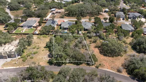 21710 Cardinal Ave, Lago Vista, TX 78645