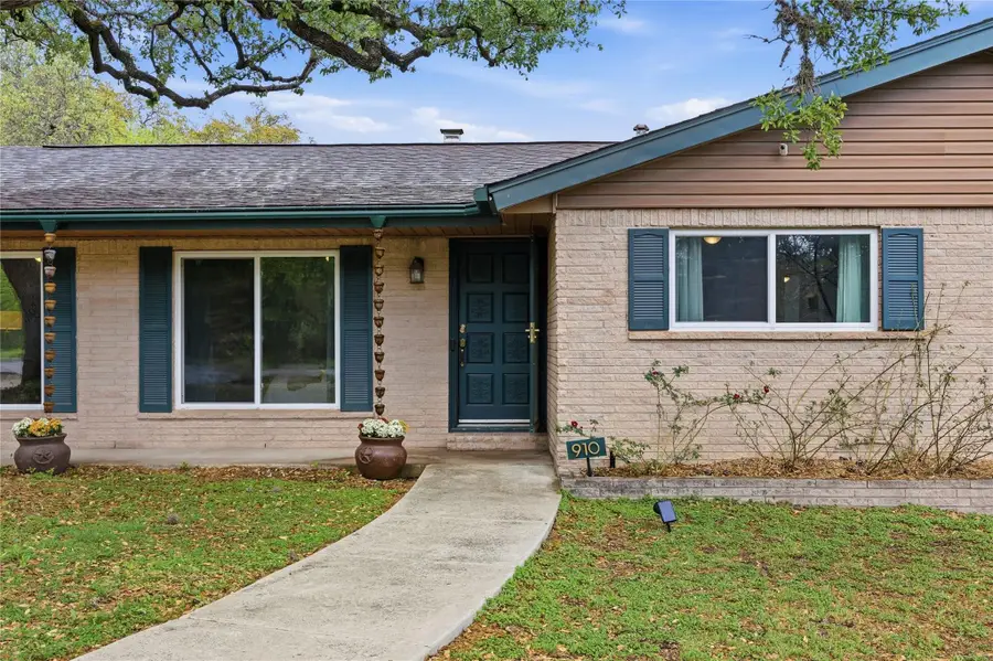 910 Berrywood Dr, Austin, TX 78753 - #2