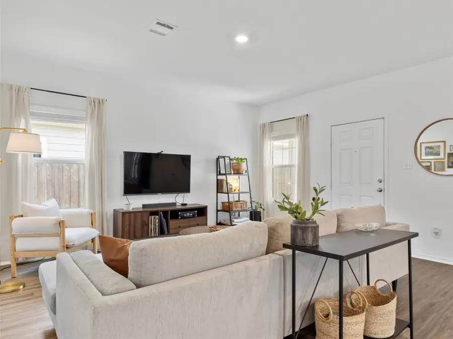 308 Sunfish Ln, Bastrop, TX 78602 - Image #3