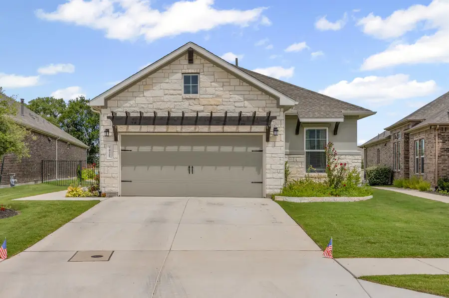 821 Faith Dr, Liberty Hill, TX 78642 - Image #2