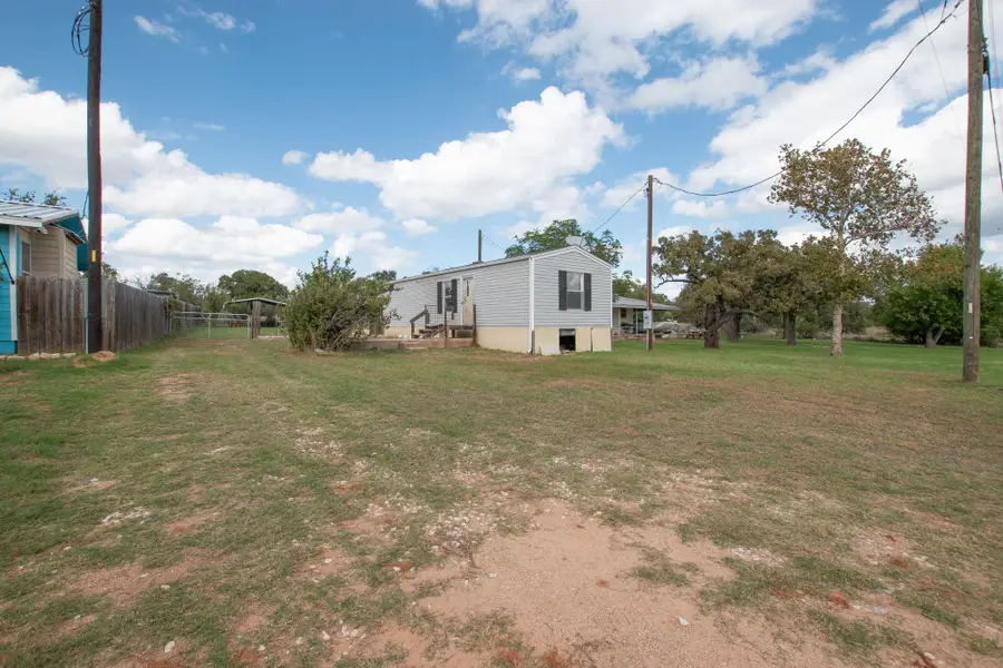 317 Pebble Dr, Buchanan Dam, TX 78609 - #2