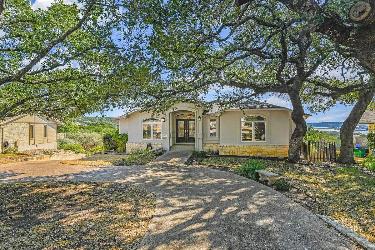 2813 Declaration Cir, Lago Vista, TX 78645 - Image #1