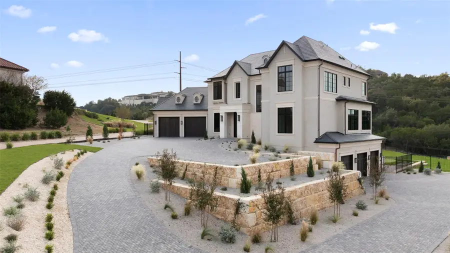 9117 Brookhurst Cv, Austin, TX 78733 - Image #2