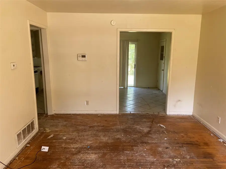 1303 Connell Dr, Killeen, TX 76543 - #2