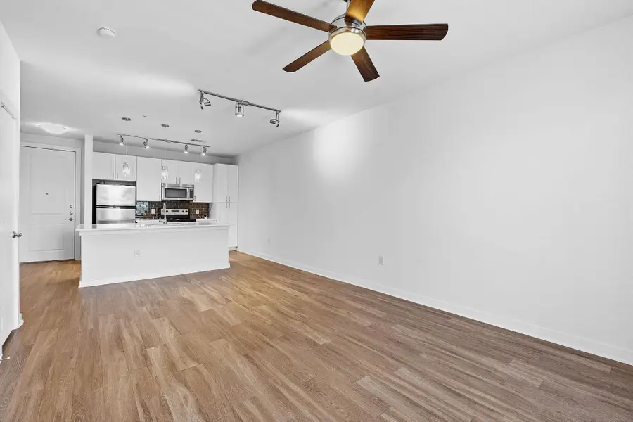 1900 Barton Springs Rd #4016, Austin, TX 78704 - #3