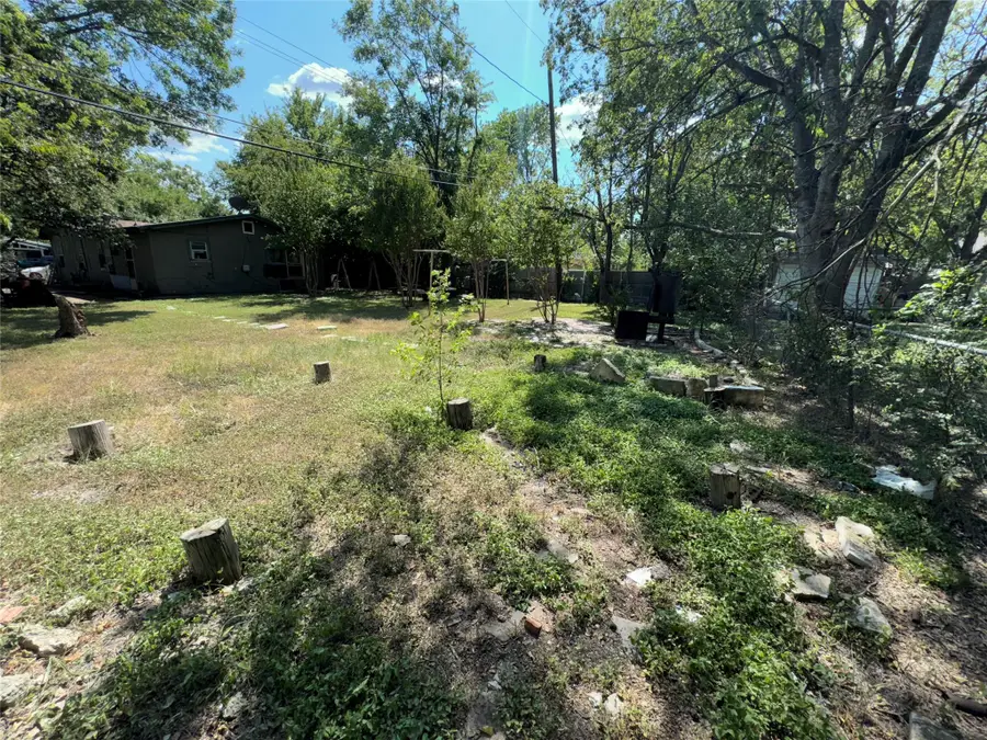 6810 Galindo St, Austin, TX 78741 - Image #2