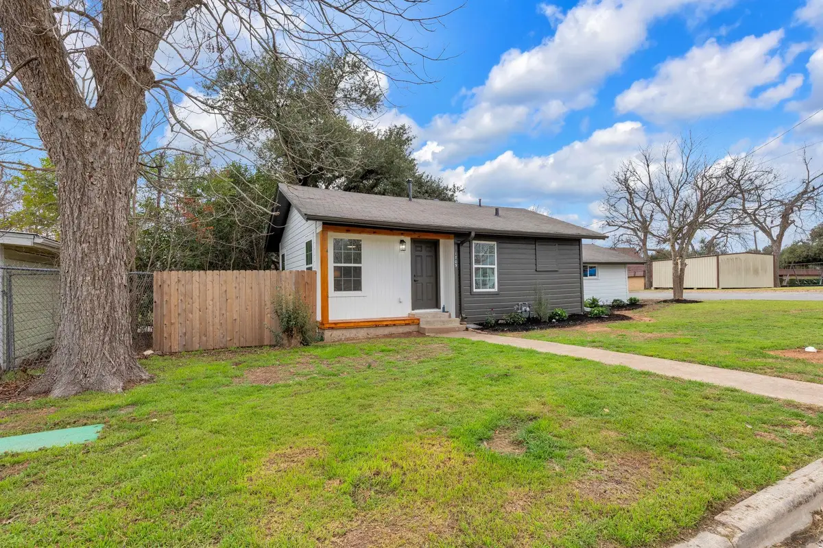 1709 Cecelia St, Taylor, TX 76574 - #1