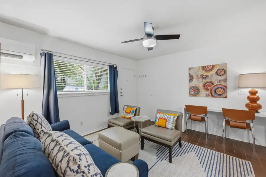 304 E 33rd St #11, Austin, TX 78705 - Image #3