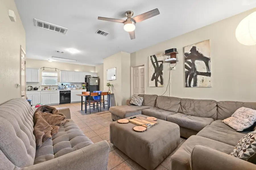 1118 Linden St #A & B, Austin, TX 78702 - #3