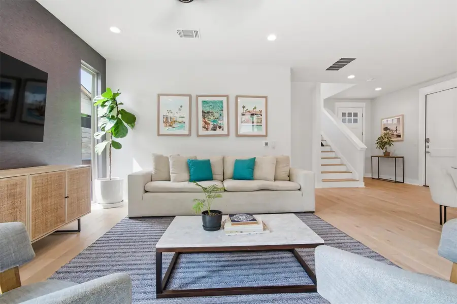 2710 Zaragosa St #A, Austin, TX 78702 - #3