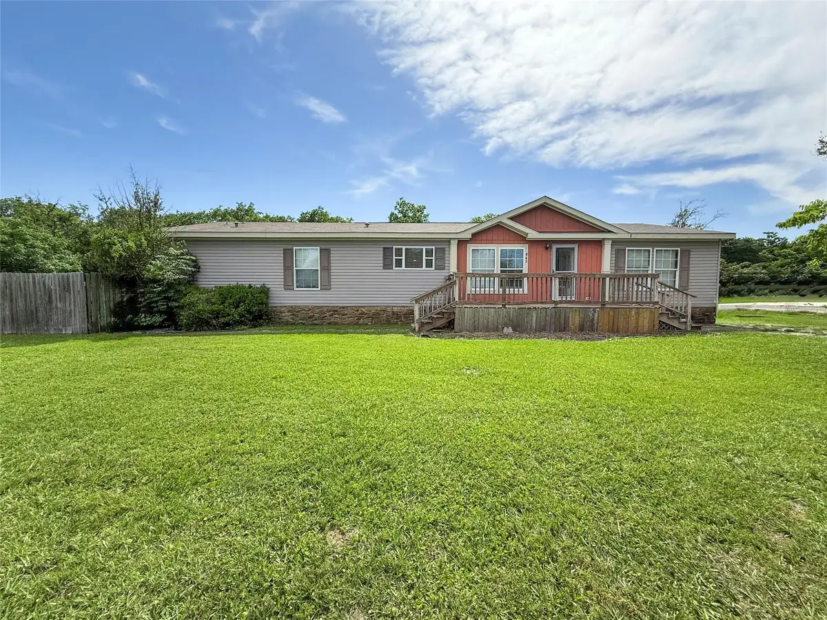 845 Caldwell St, Lexington, TX 78947 - Image #1