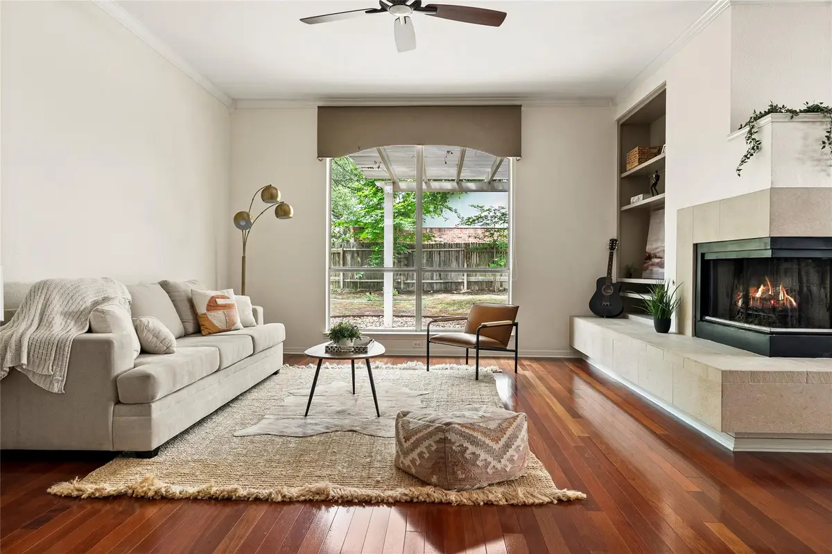 7124 Quimper Ln, Austin, TX 78749 - #1