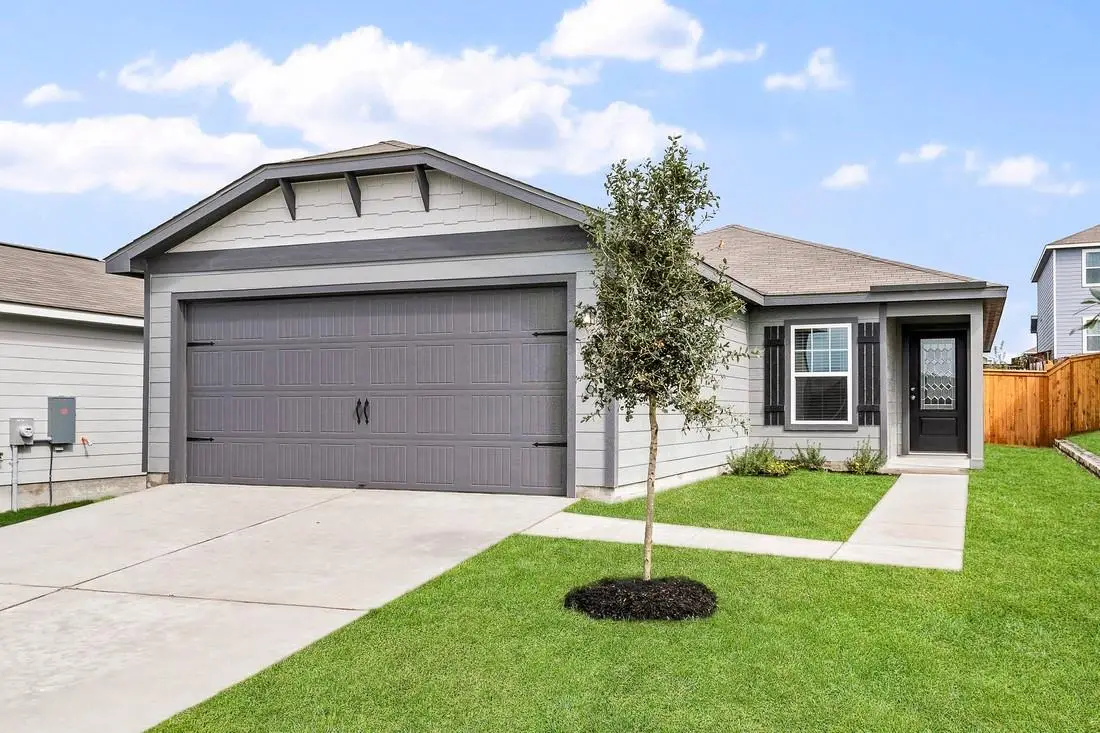 117 Morrison Dr, Jarrell, TX 76537 - Image #1